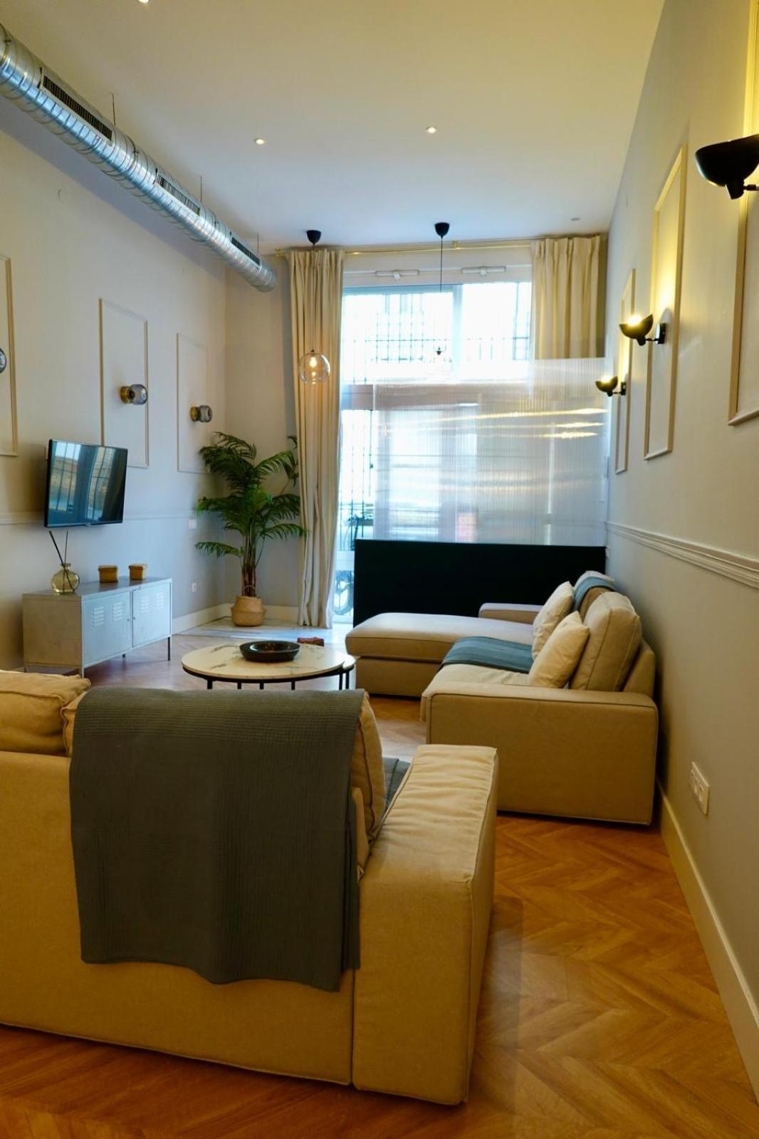 Peral Boutique Apartaments Sevilha Exterior foto