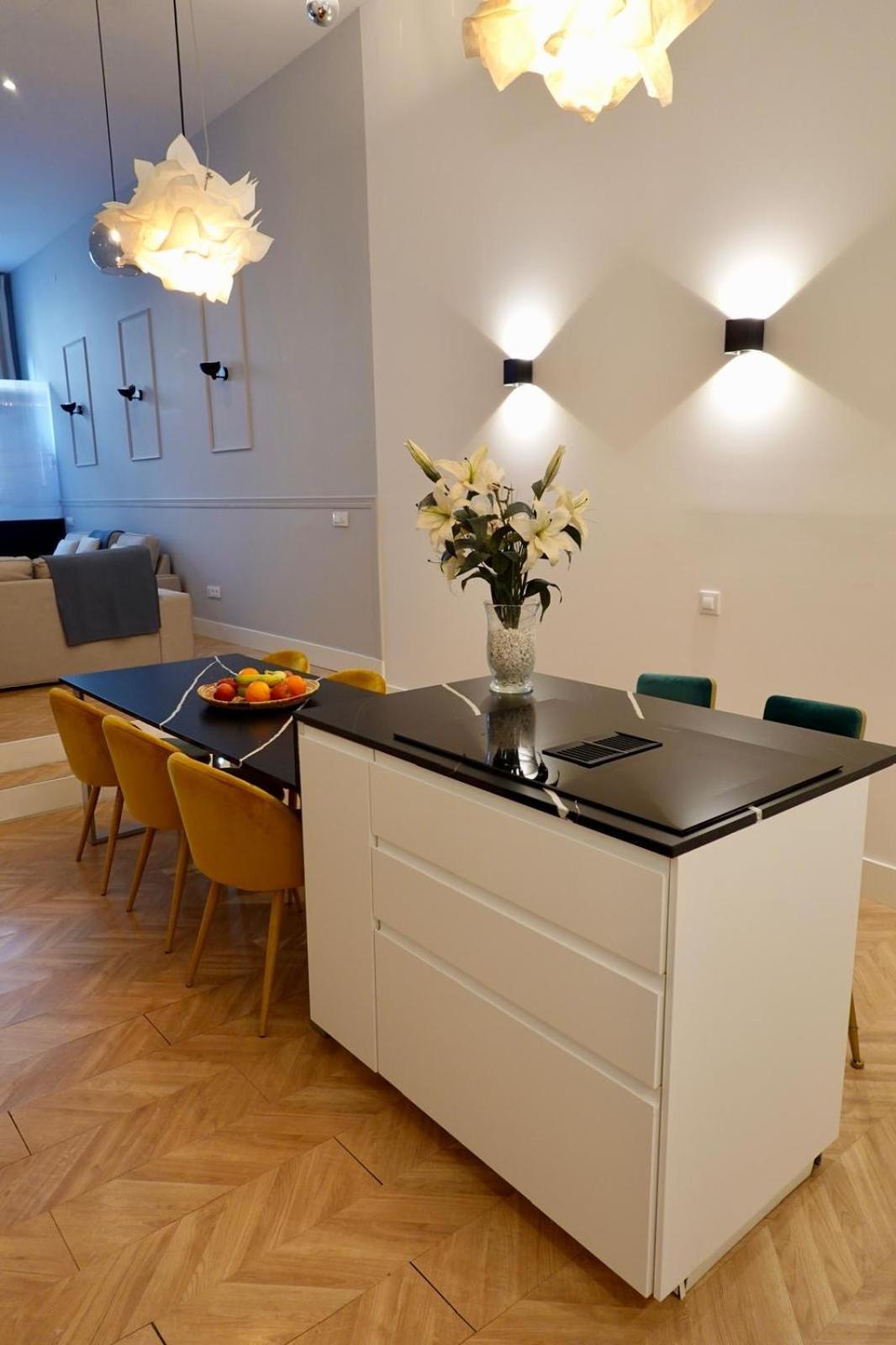 Peral Boutique Apartaments Sevilha Exterior foto